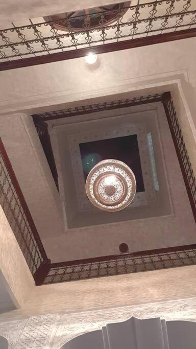 Charmant Riad Au Coeur De Marrakech Маракеш Екстериор снимка