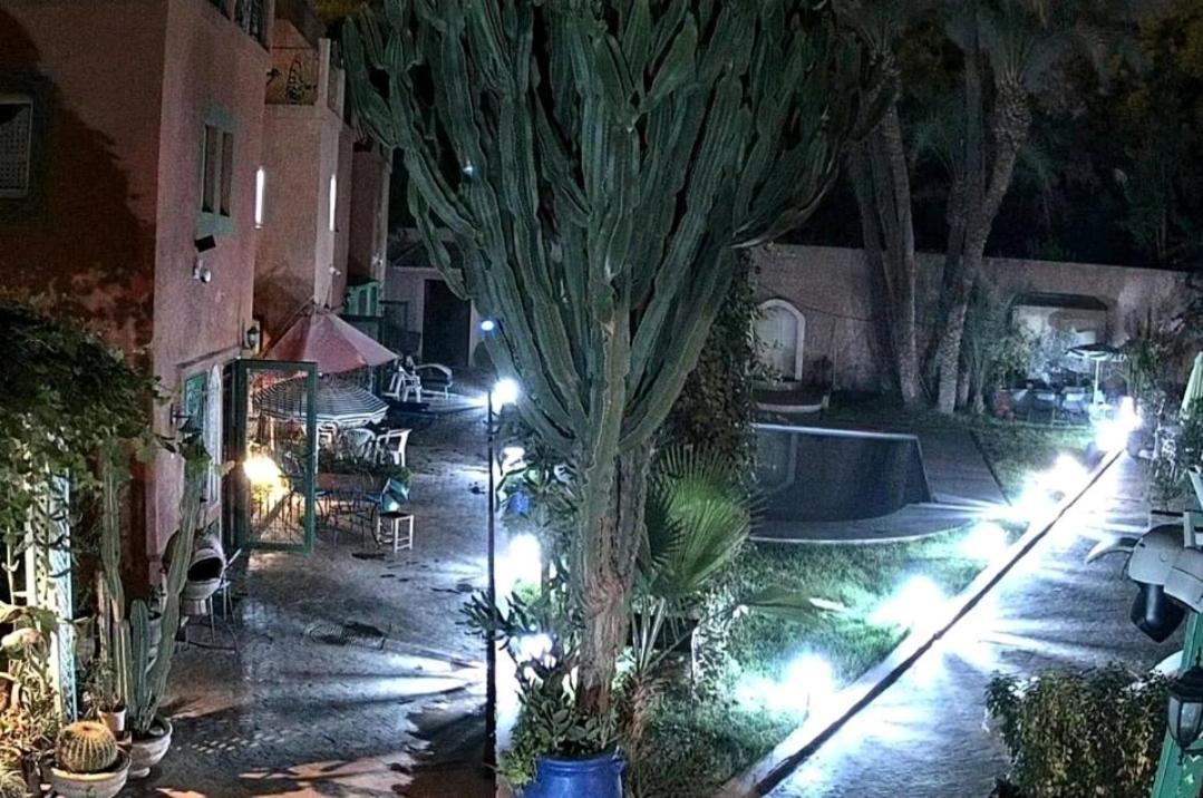 Charmant Riad Au Coeur De Marrakech Маракеш Екстериор снимка